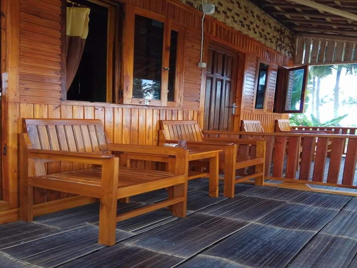 Villa Akbar Sawarna Luaran gambar