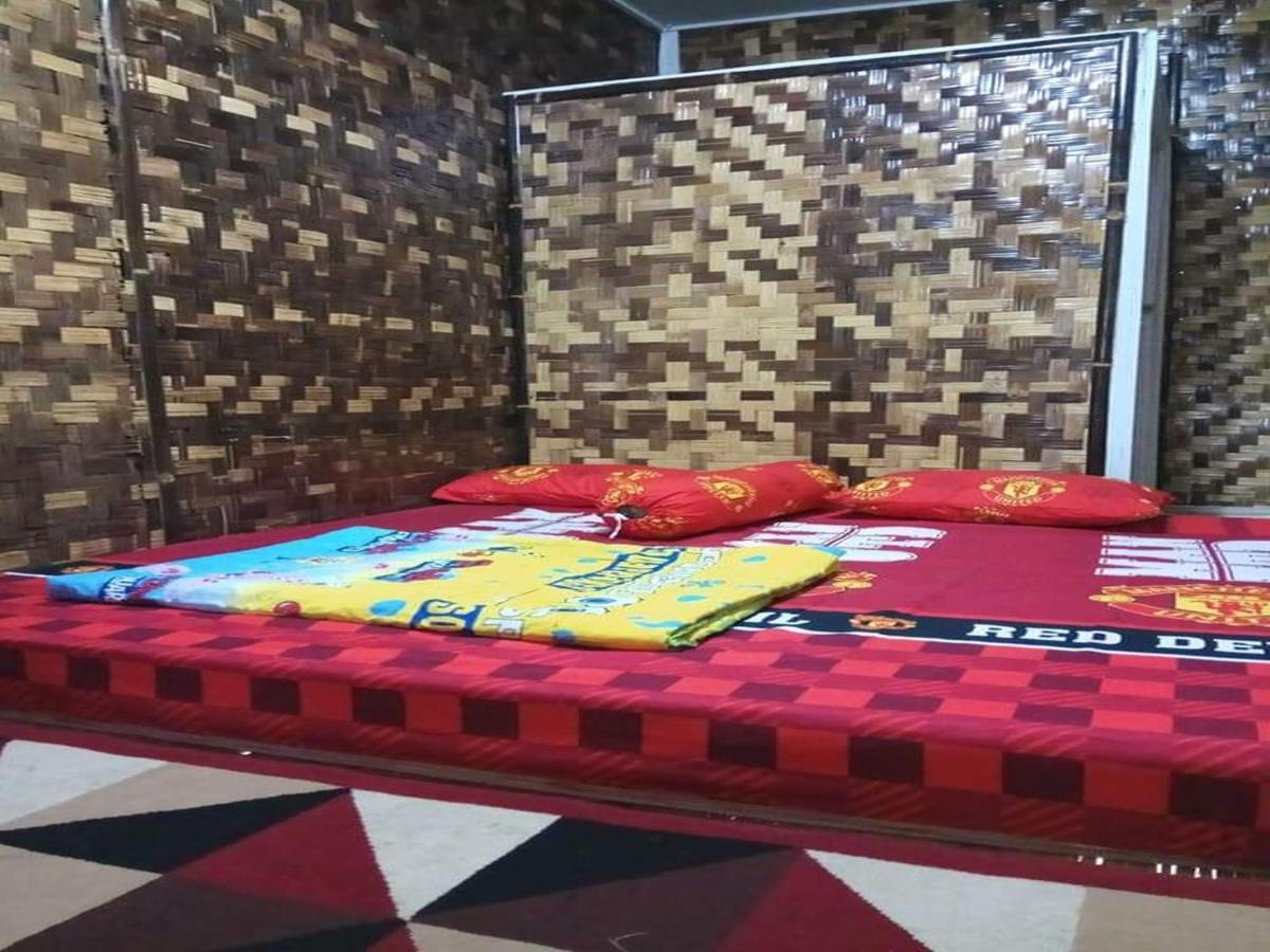 Villa Akbar Sawarna Luaran gambar